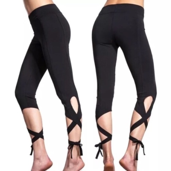 YOGA Cutout Lace-Up LEGGINGS Black Pants Movement - Picture 5 of 5